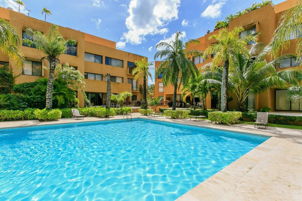Private Pool Penthouse, Bikes Plus Resort Pool Onsite! Playa del Carmen